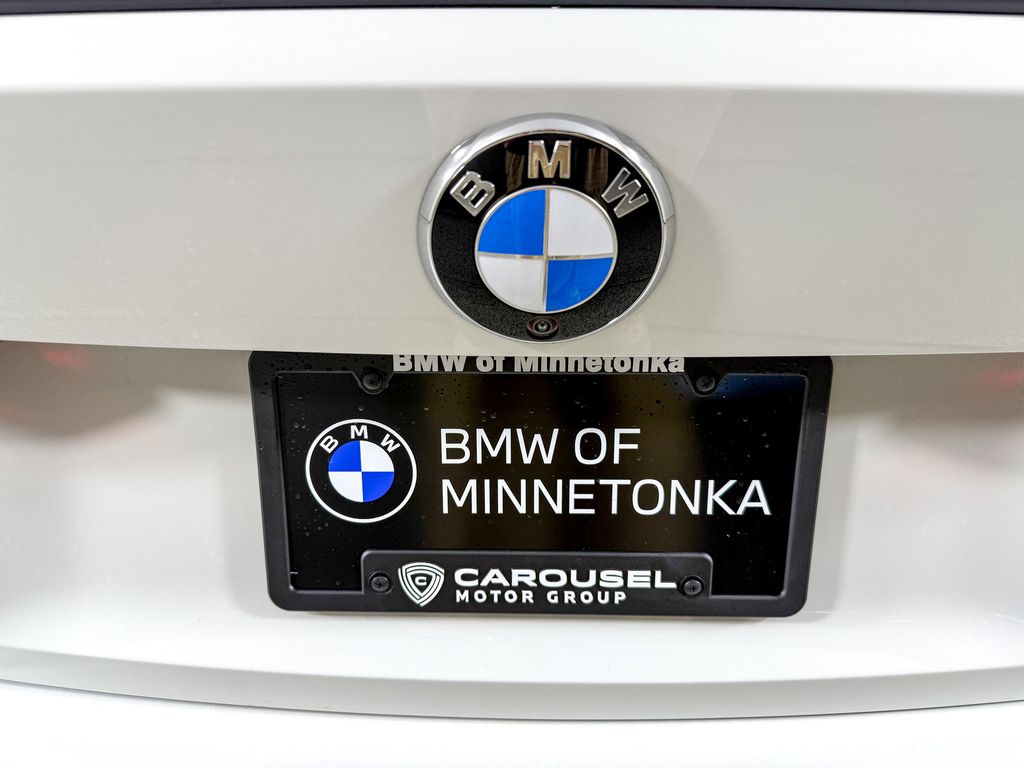 Thumbnail: 2026 BMW 4 Series - 14