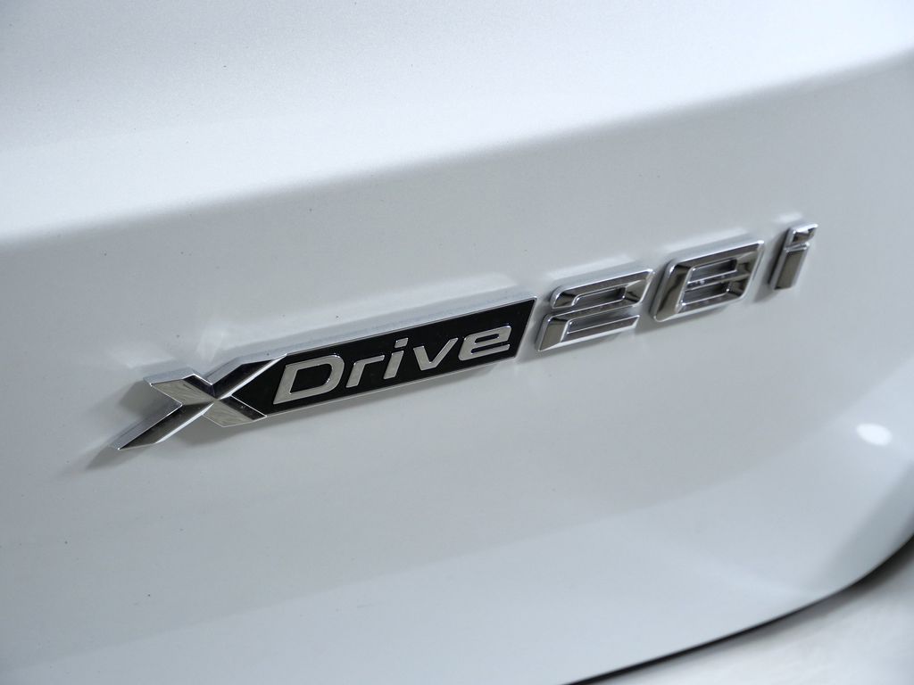 Thumbnail: 2026 BMW X1 - 12