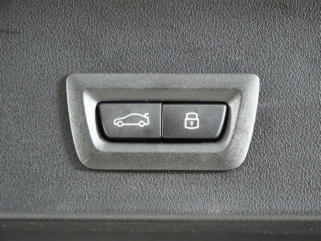 Thumbnail: 2026 BMW X3 - 28