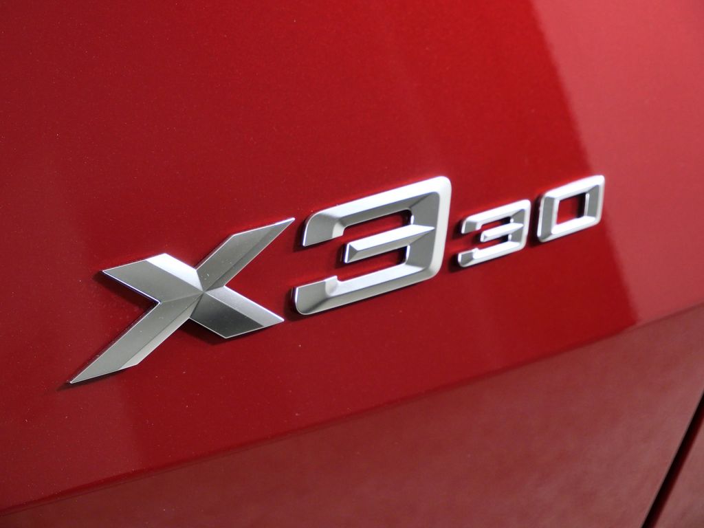 Thumbnail: 2026 BMW X3 - 12