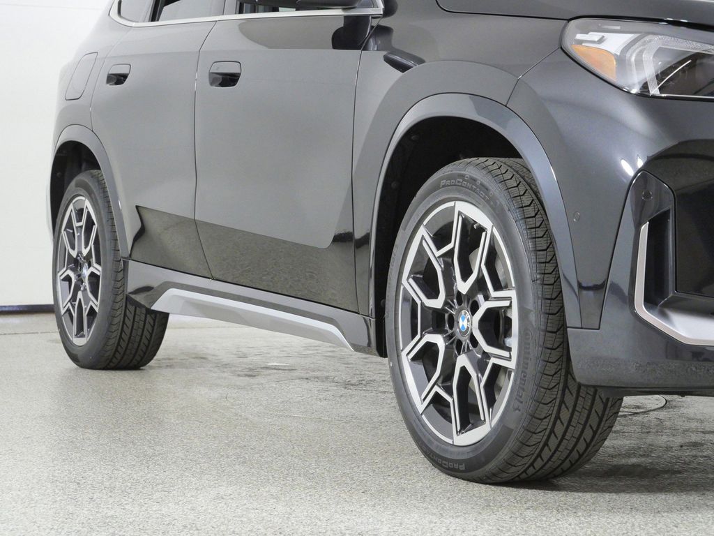 Thumbnail: 2026 BMW X1 - 6