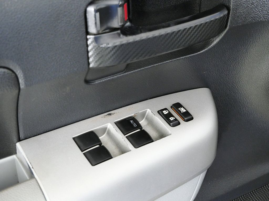 Thumbnail: 2008 Toyota Tundra - 35