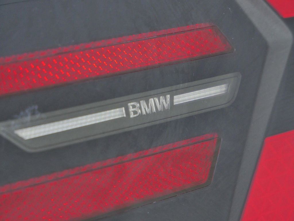Thumbnail: 2026 BMW X5 - 18