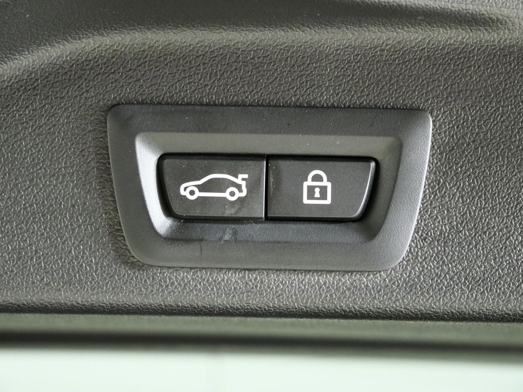 Thumbnail: 2023 BMW X5 - 34