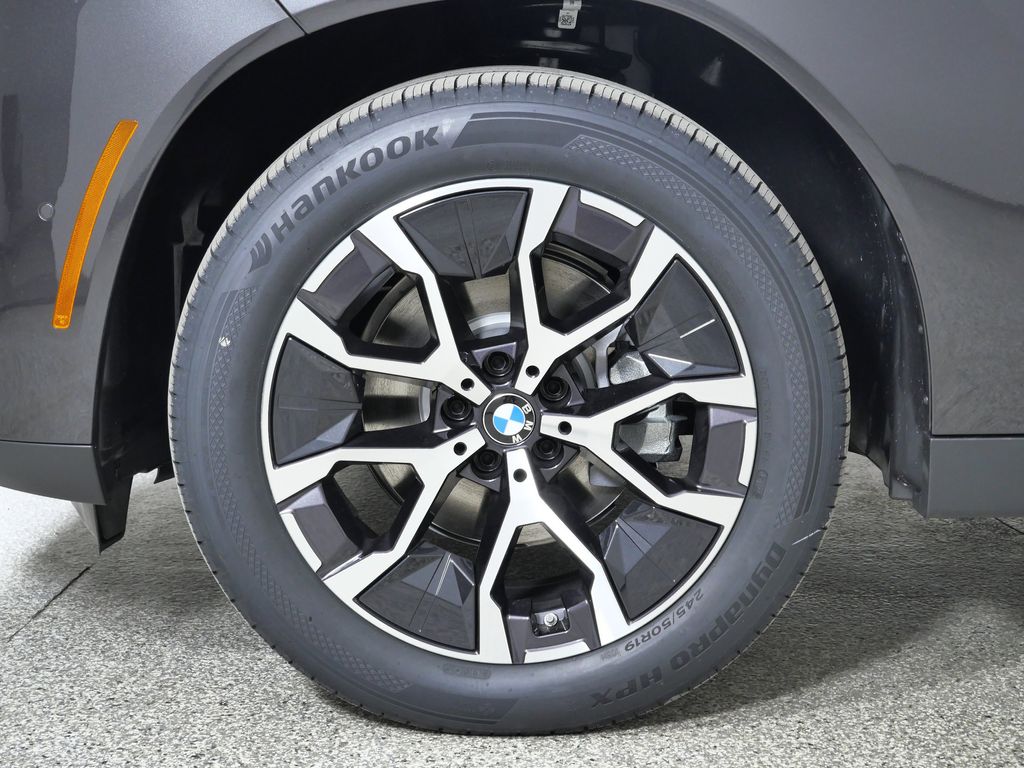 Thumbnail: 2026 BMW X3 - 17