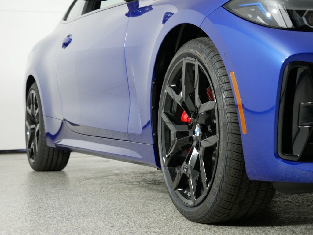 Thumbnail: 2025 BMW 4 Series - 7