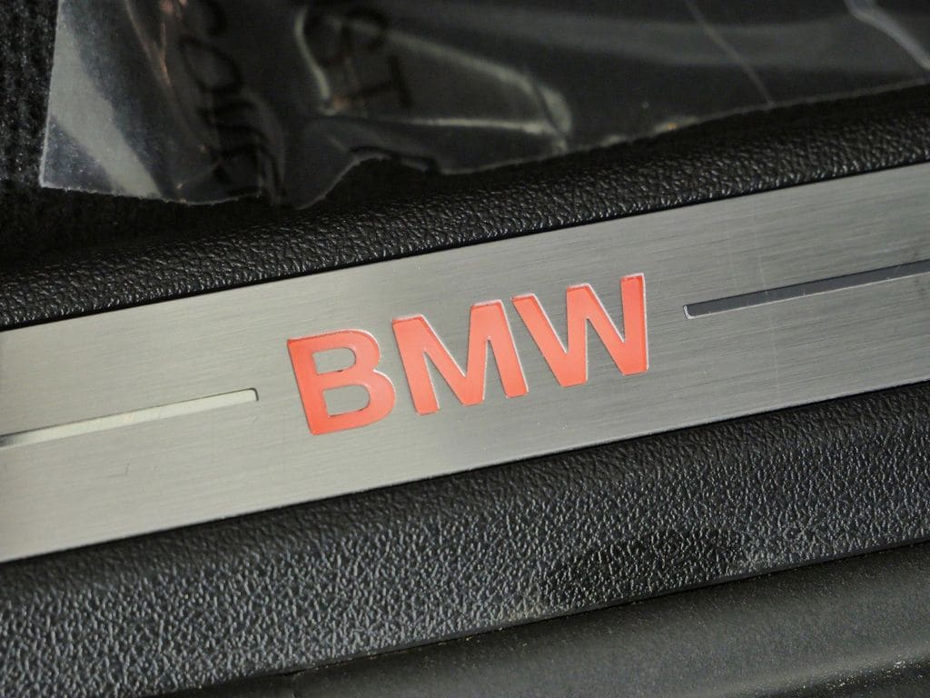 Thumbnail: 2022 BMW X7 - 28