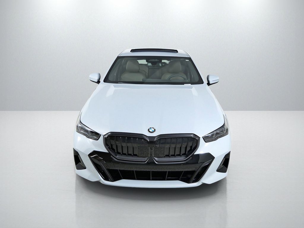 Thumbnail: 2026 BMW 5 Series - 16