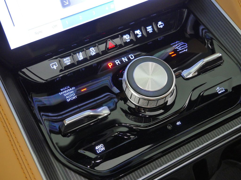 Thumbnail: 2023 Jeep Grand Wagoneer - 48