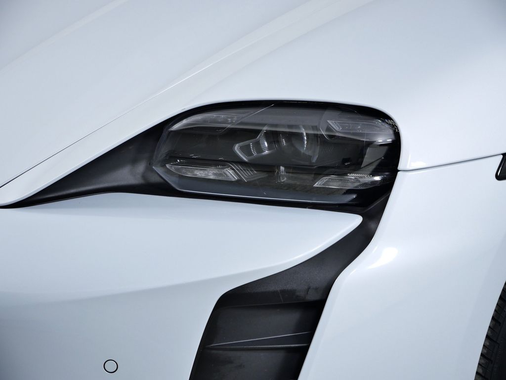 Thumbnail: 2024 Porsche Taycan - 4