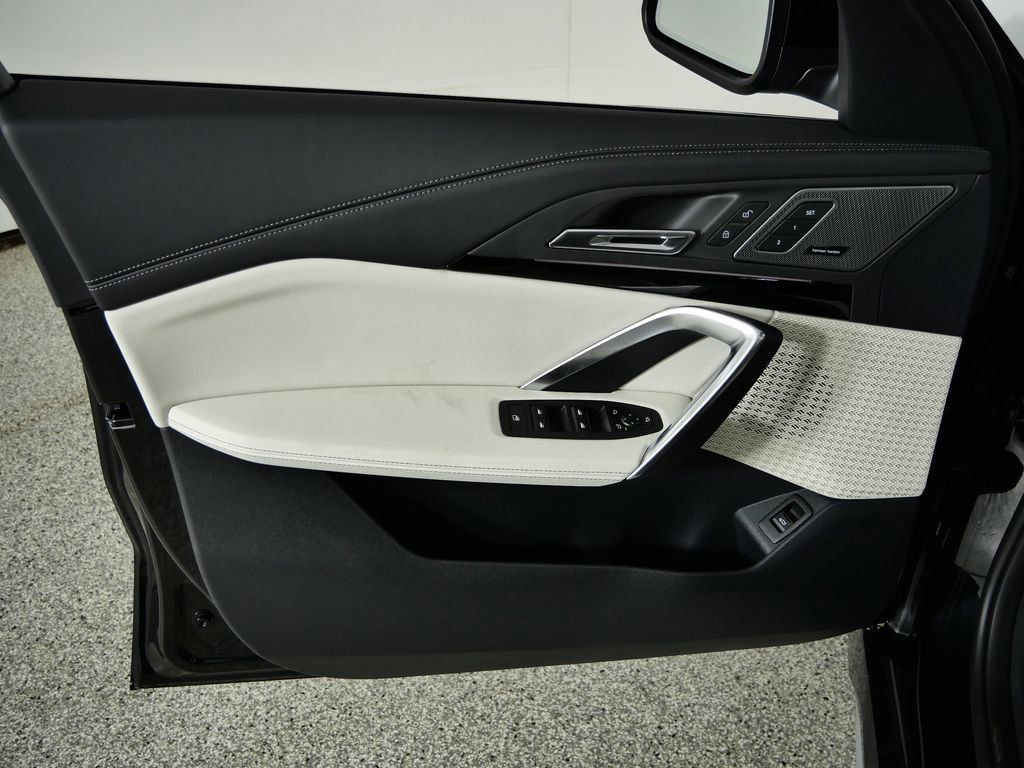 Thumbnail: 2026 BMW X1 - 33