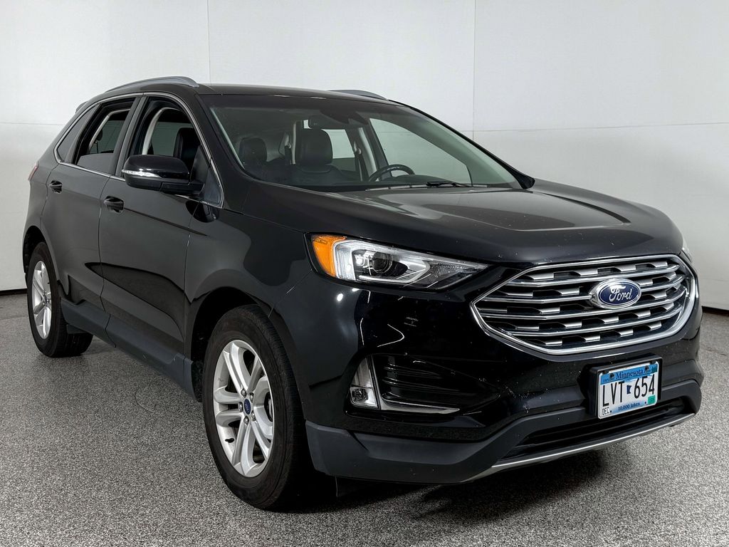 Thumbnail: 2020 Ford Edge - 4