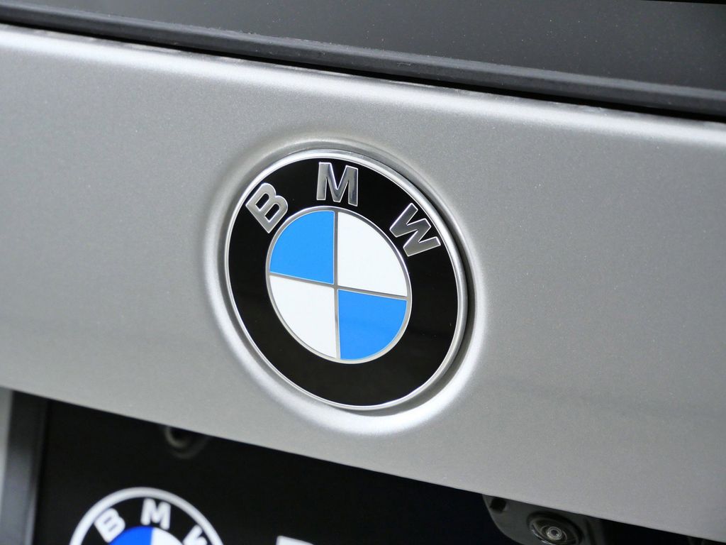 Thumbnail: 2026 BMW X1 - 11