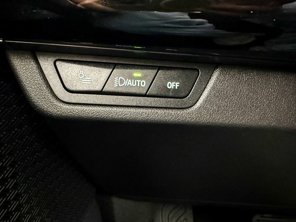 Thumbnail: 2025 BMW X1 - 38