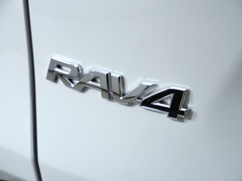 Thumbnail: 2024 Toyota RAV4 - 14