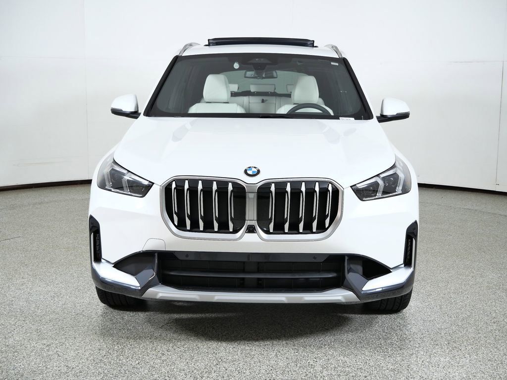 Thumbnail: 2026 BMW X1 - 4