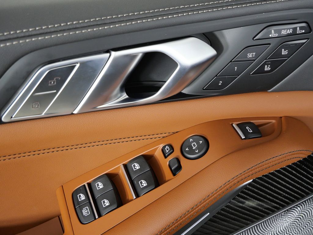 Thumbnail: 2026 BMW X7 - 37