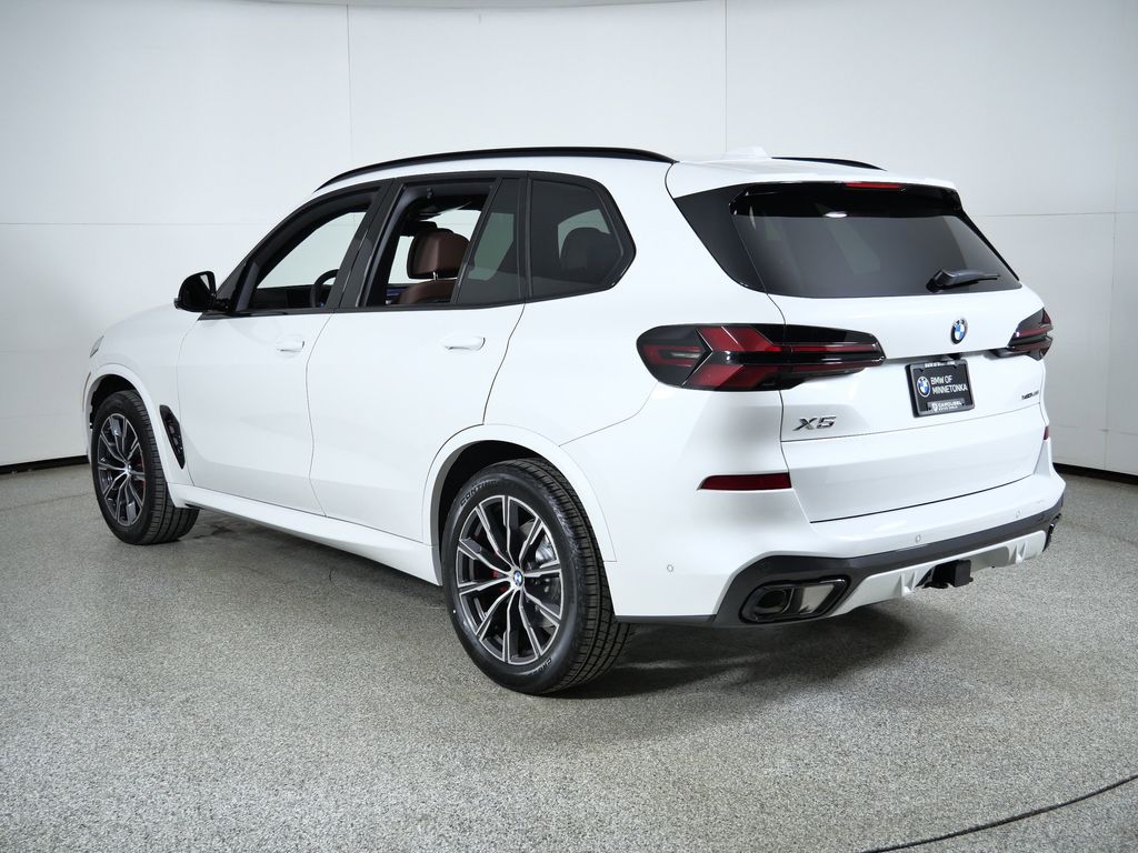 Thumbnail: 2026 BMW X5 - 14