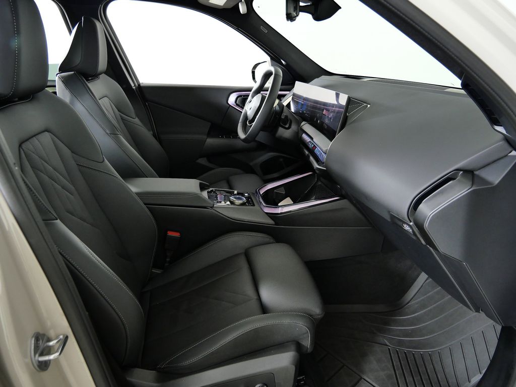 Thumbnail: 2025 BMW X3 - 26