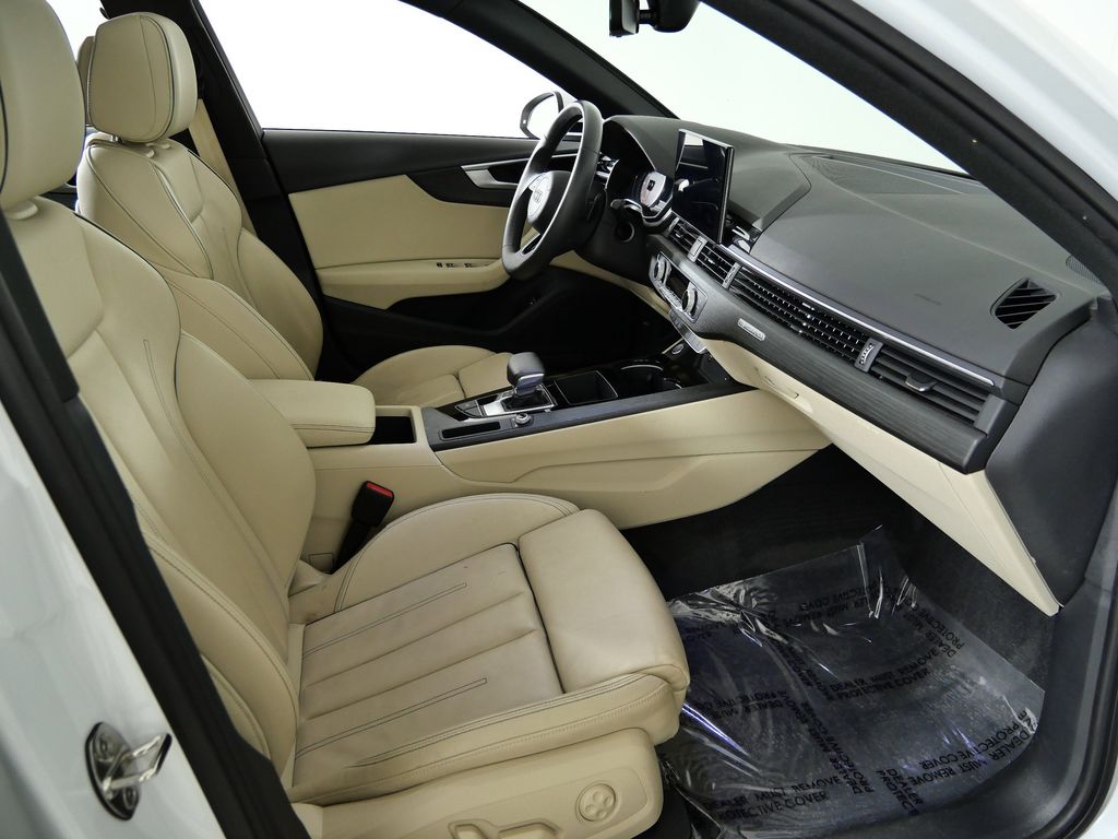 Thumbnail: 2021 Audi A4 - 21