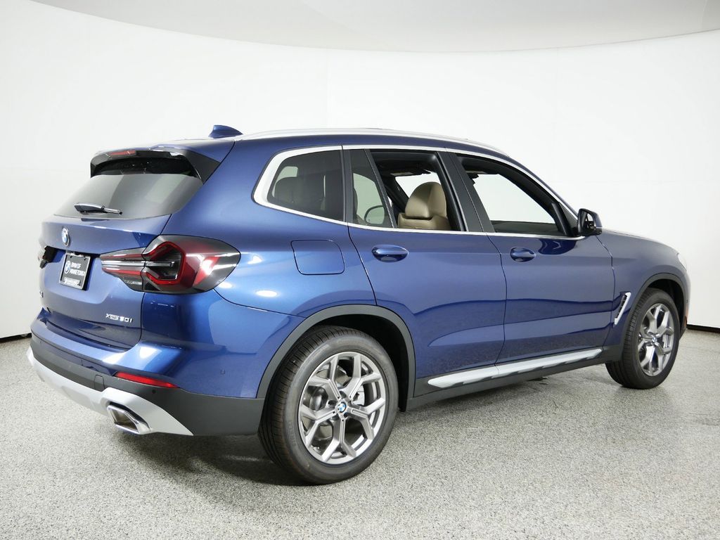 Thumbnail: 2024 BMW X3 - 9