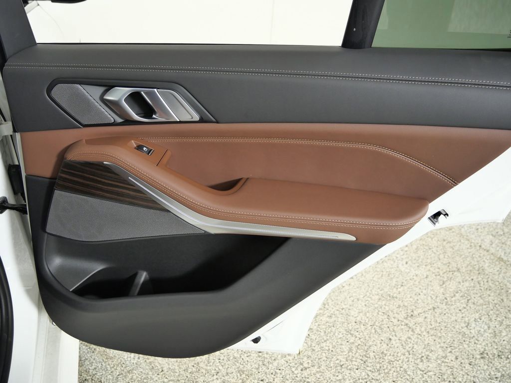 Thumbnail: 2026 BMW X5 - 27