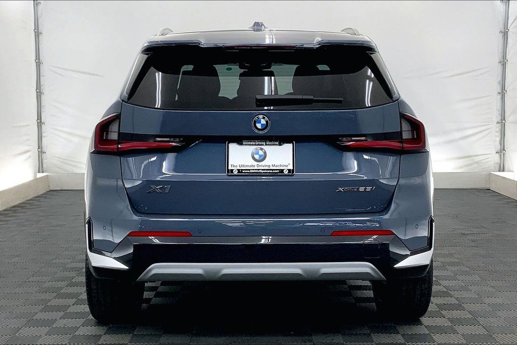 Thumbnail: 2026 BMW X1 - 5