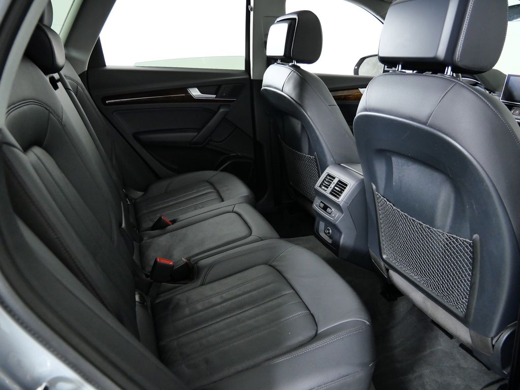 Thumbnail: 2018 Audi Q5 - 26