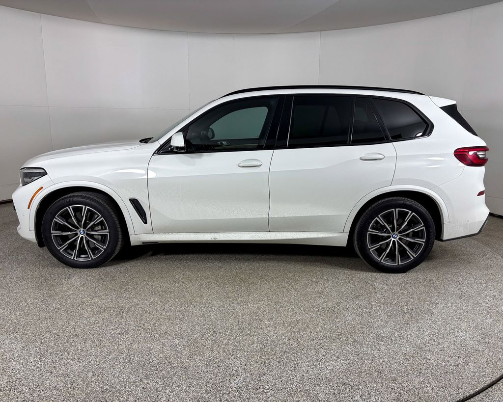 Thumbnail: 2019 BMW X5 - 6