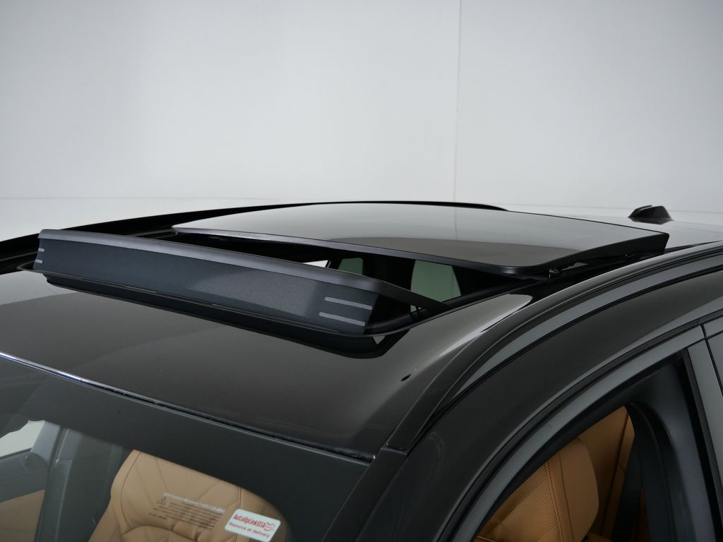 Thumbnail: 2026 BMW X5 - 18