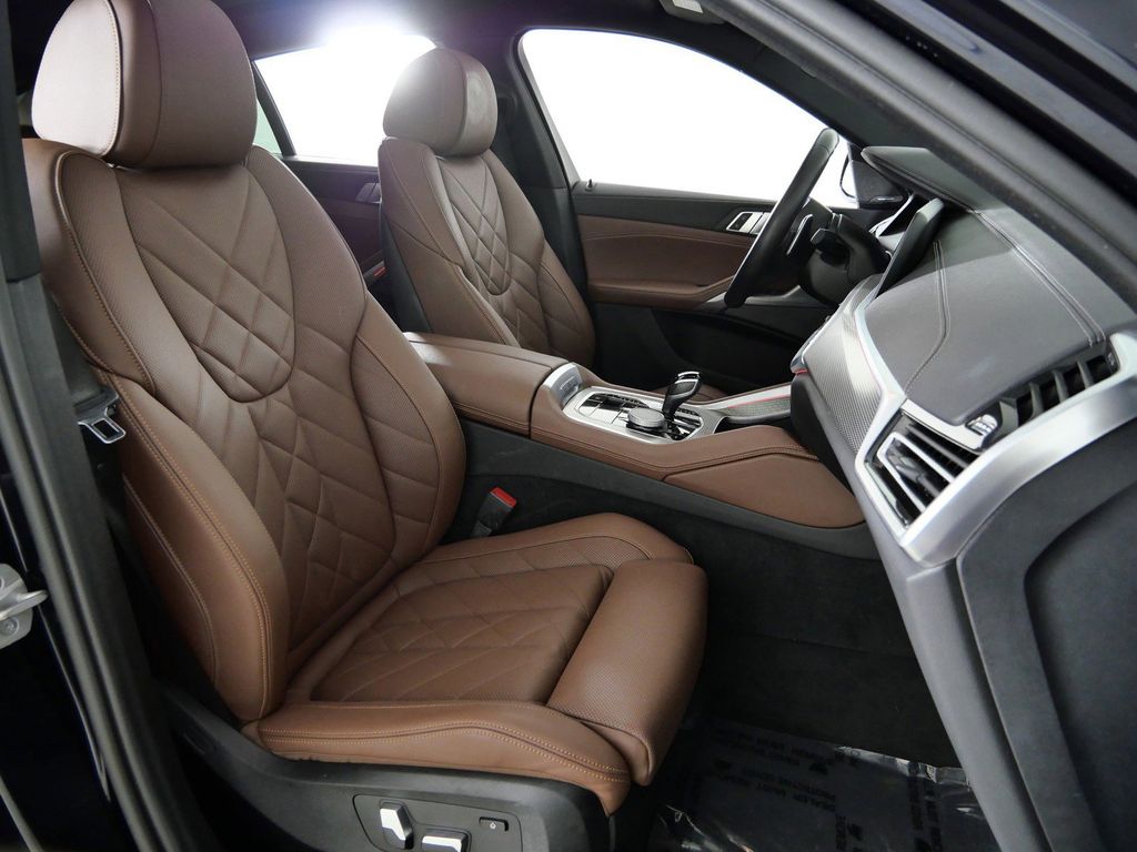 Thumbnail: 2023 BMW X6 - 26