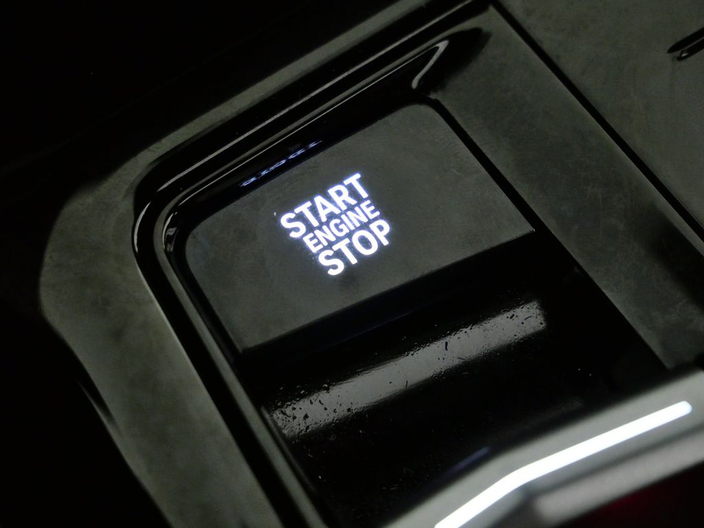 Thumbnail: 2025 BMW 5 Series - 49