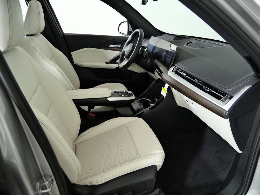 Thumbnail: 2026 BMW X1 - 22