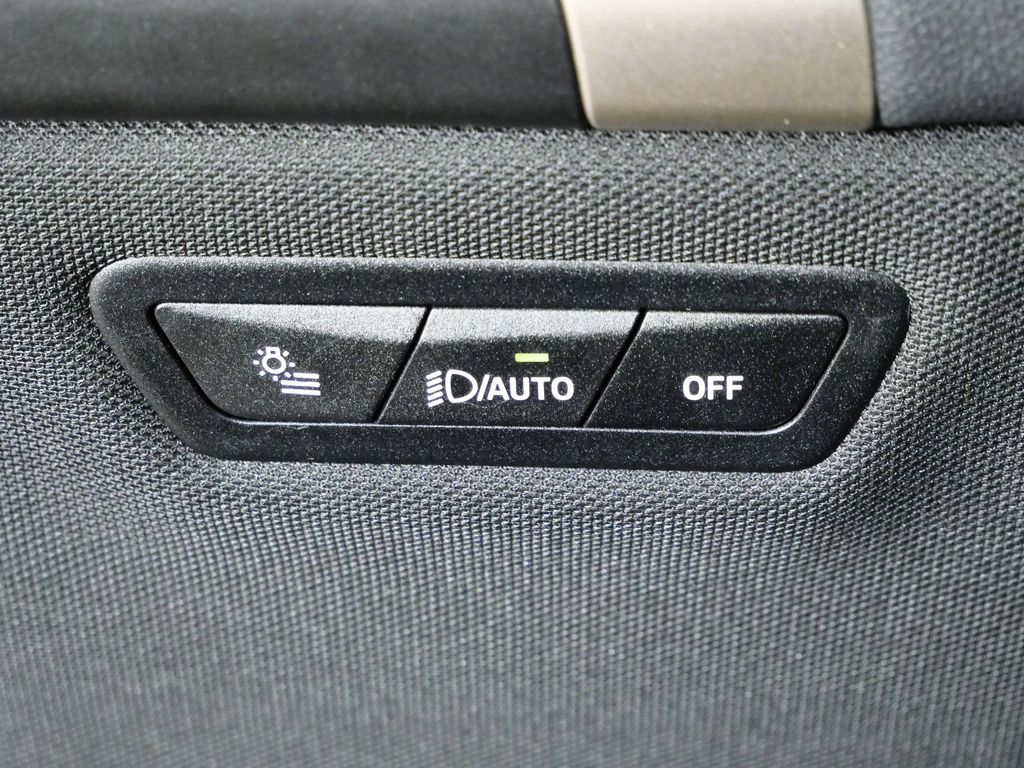 Thumbnail: 2026 BMW iX - 38