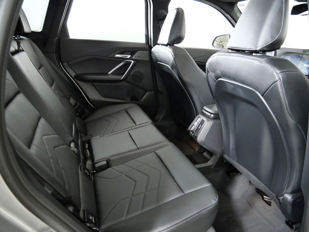 Thumbnail: 2026 BMW X1 - 24