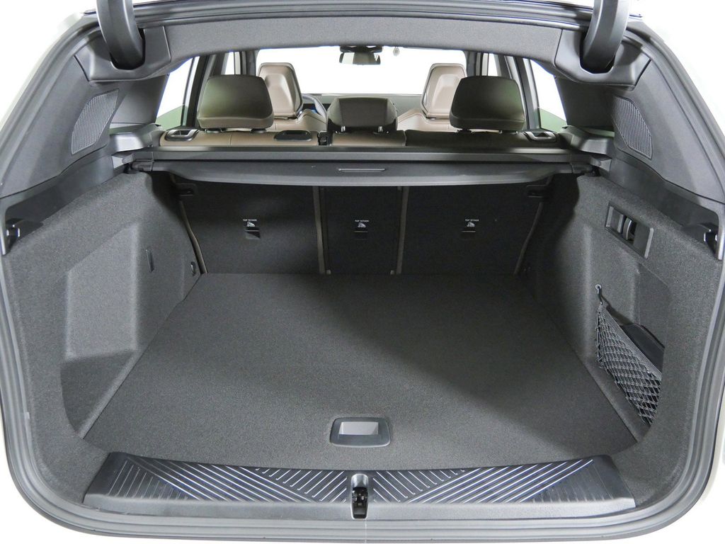 Thumbnail: 2026 BMW X3 - 27