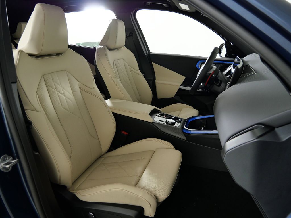 Thumbnail: 2026 BMW X3 - 22