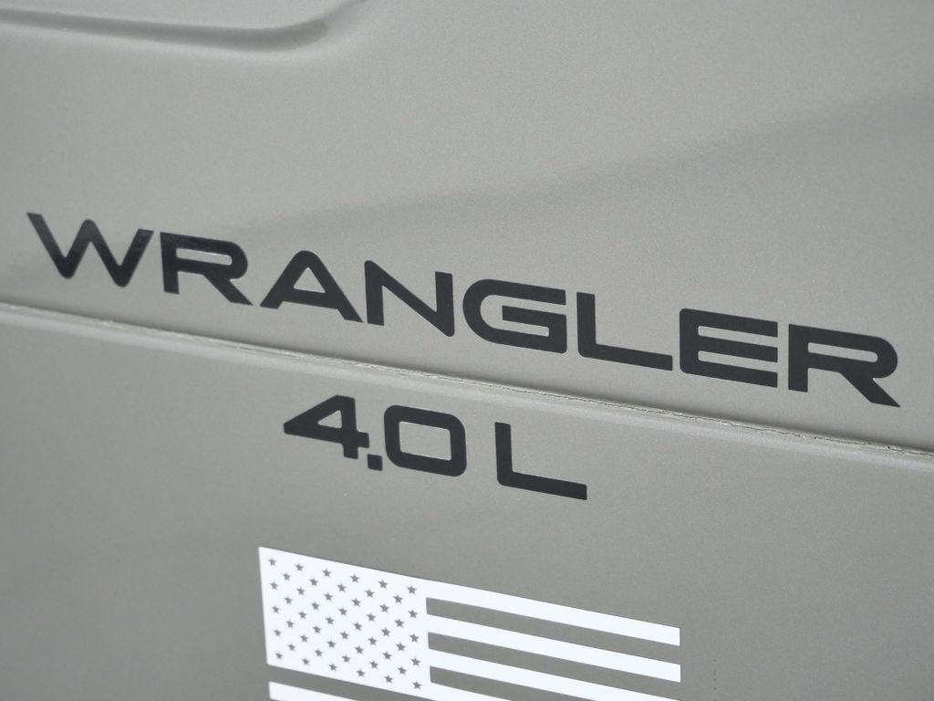 Thumbnail: 2001 Jeep Wrangler - 13