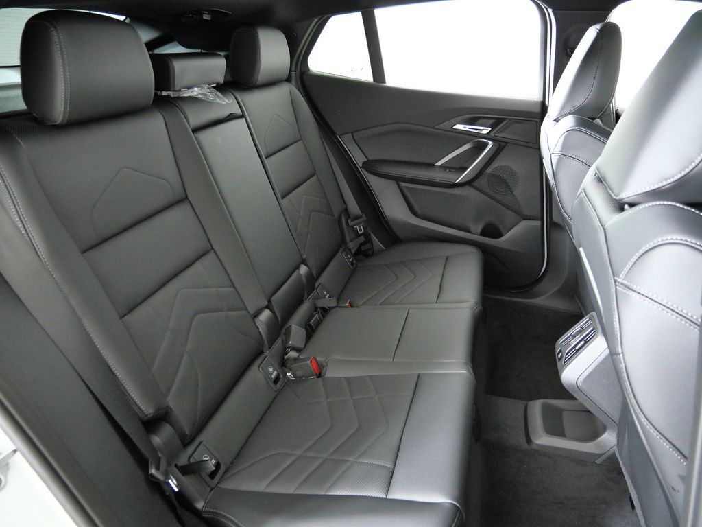 Thumbnail: 2026 BMW X2 - 26