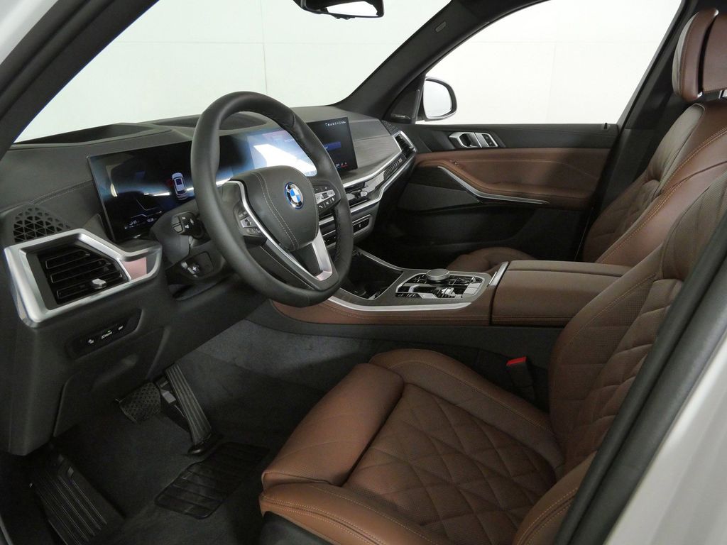Thumbnail: 2026 BMW X5 - 35