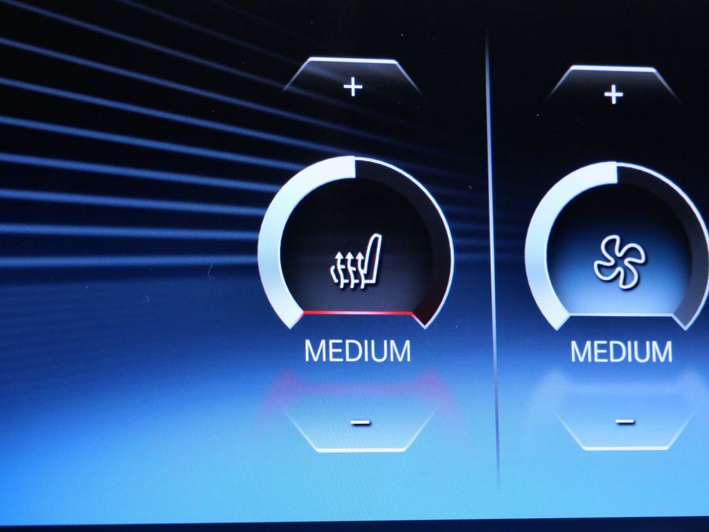 Thumbnail: 2023 BMW 3 Series - 50