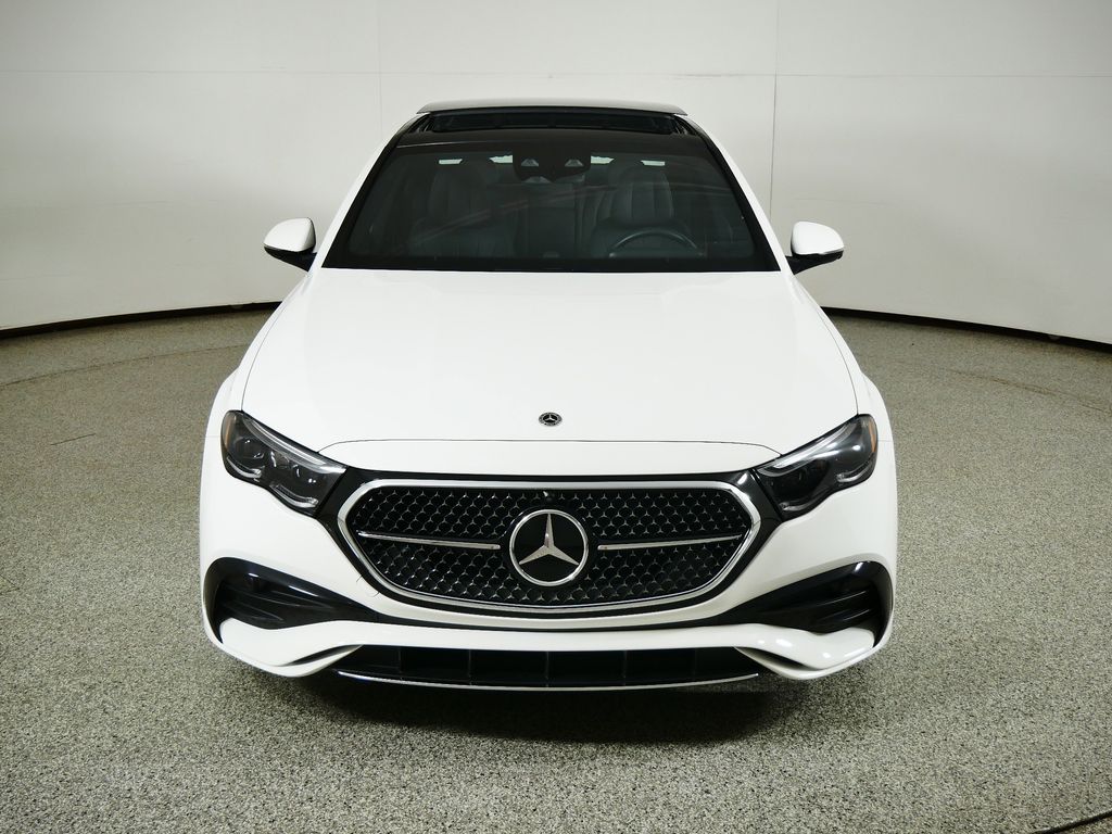 Thumbnail: 2024 Mercedes-Benz E-Class - 16