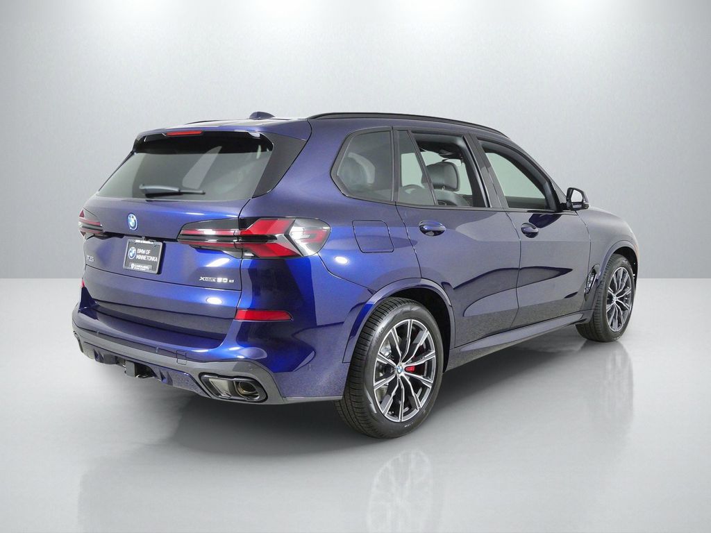 Thumbnail: 2026 BMW X5 - 9