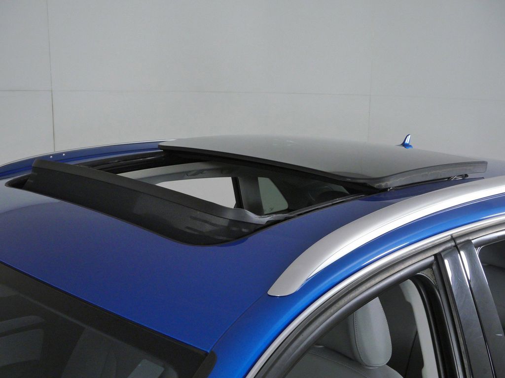 Thumbnail: 2017 Audi Q3 - 18