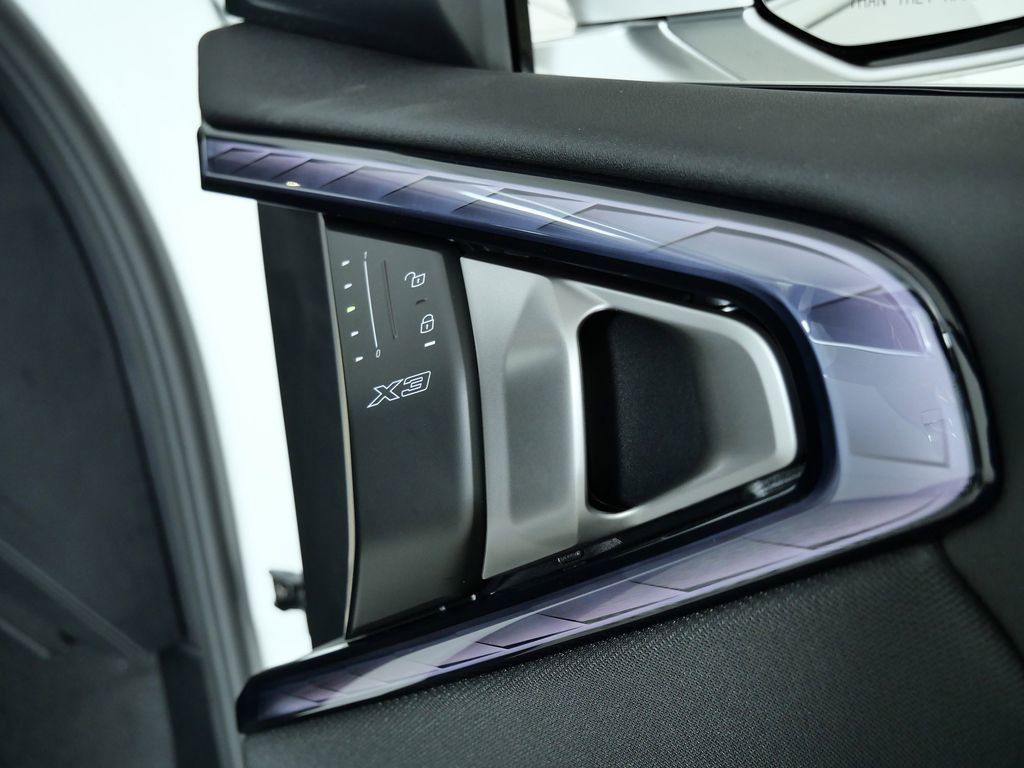 Thumbnail: 2026 BMW X3 - 22