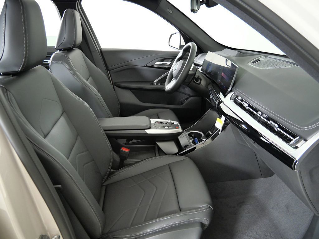 Thumbnail: 2026 BMW X1 - 22