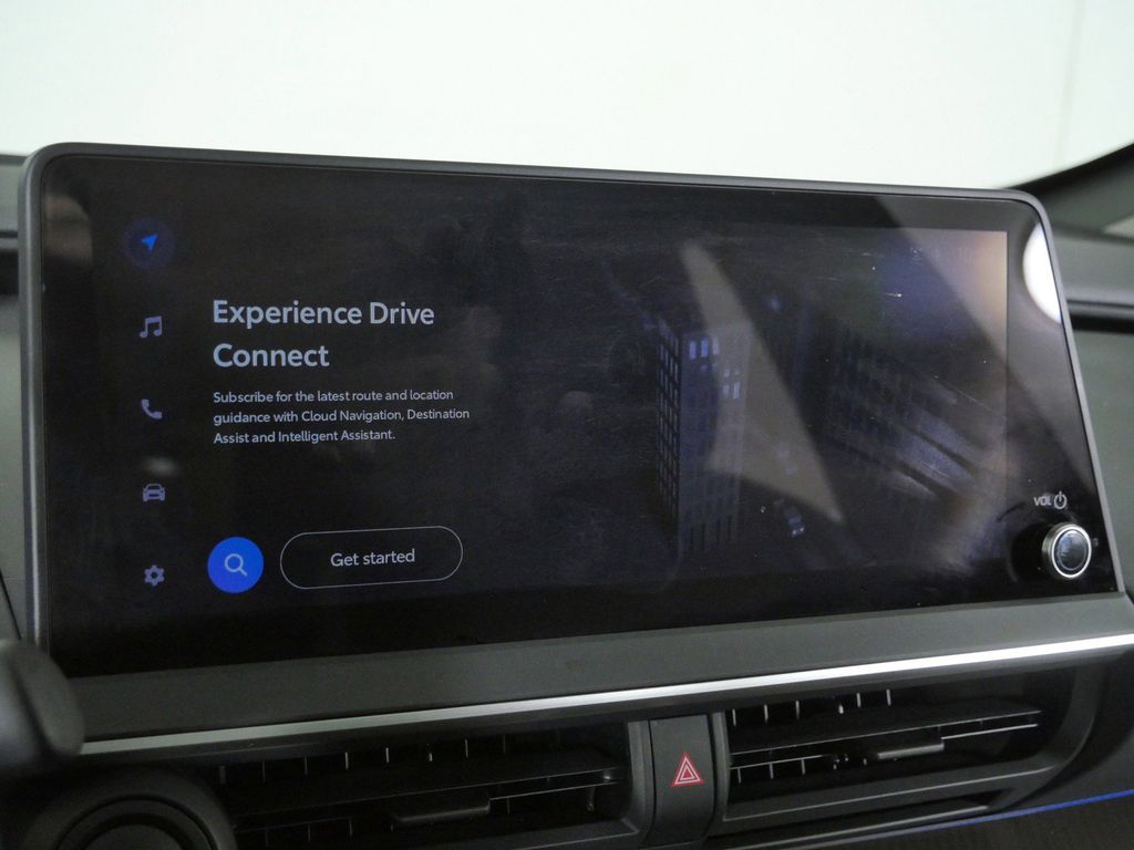 Thumbnail: 2024 Toyota Prius - 39