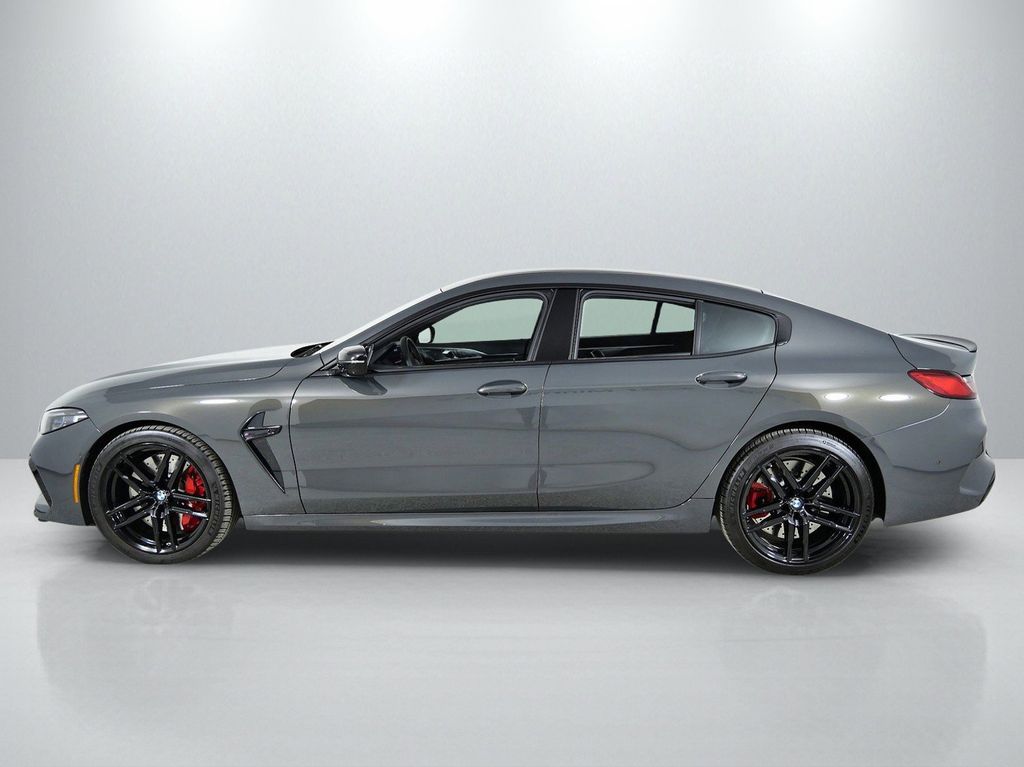 Thumbnail: 2025 BMW M8 - 16