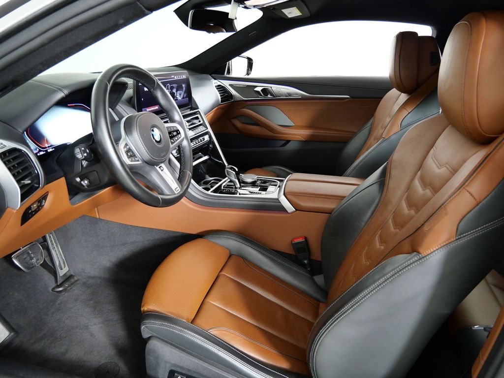 Thumbnail: 2024 BMW 8 Series - 34