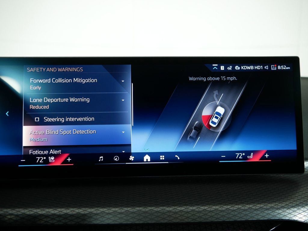 Thumbnail: 2025 BMW 3 Series - 45